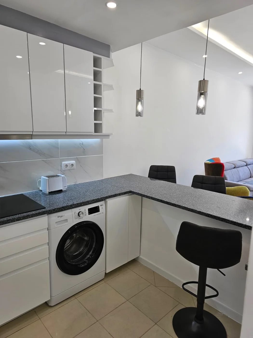 Cozinha remodelada pela Gloriassertiva